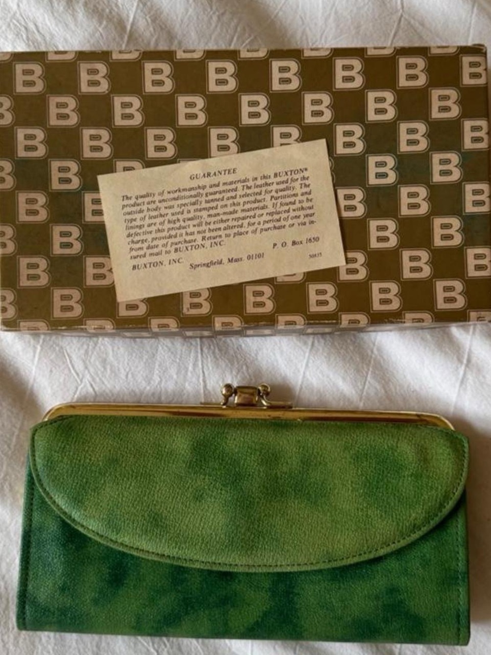 Buxton Green Suede Kiss-Lock Clutch Wallet